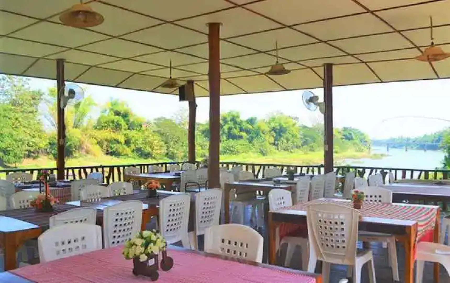 Sisatchanalai Heritage & Resort