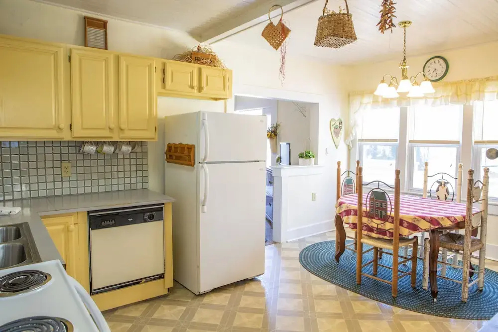 The Chimney Rock Inn & Cottages