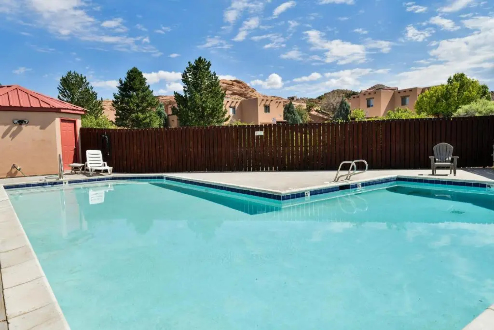 Castillo De Las Rocas 3418