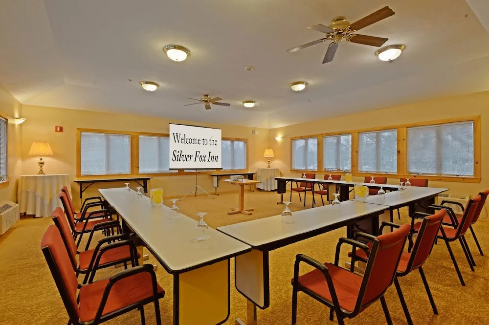 Best Western Silver Fox Inn