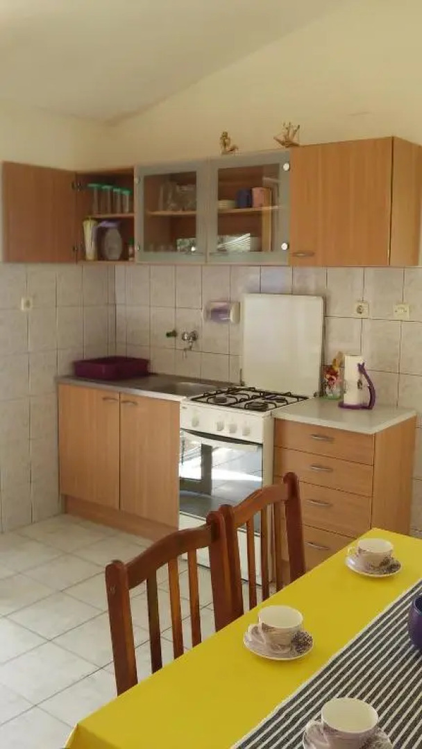 Apartment Sweet Dreams