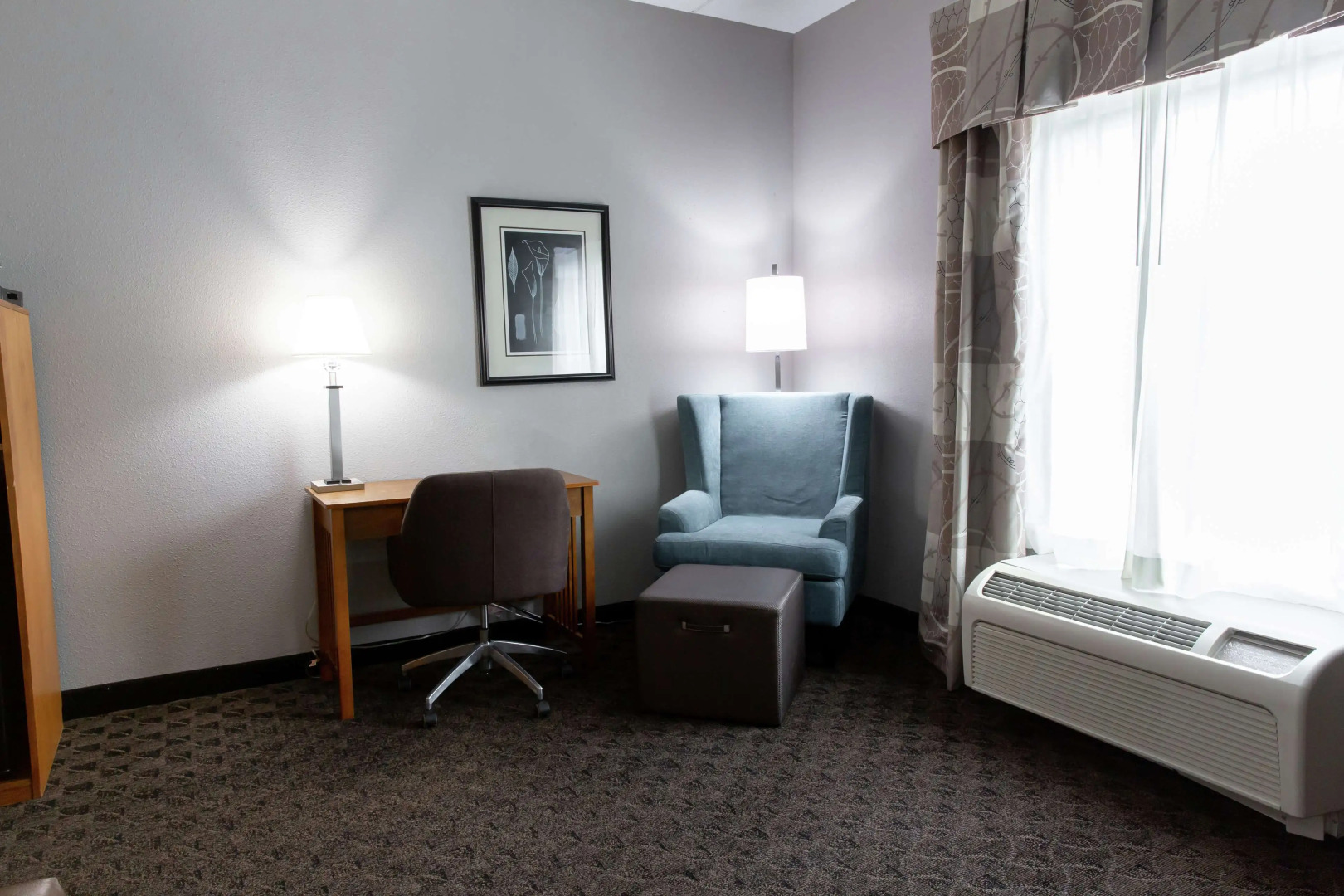 Hampton Inn & Suites Chesapeake-Square Mall