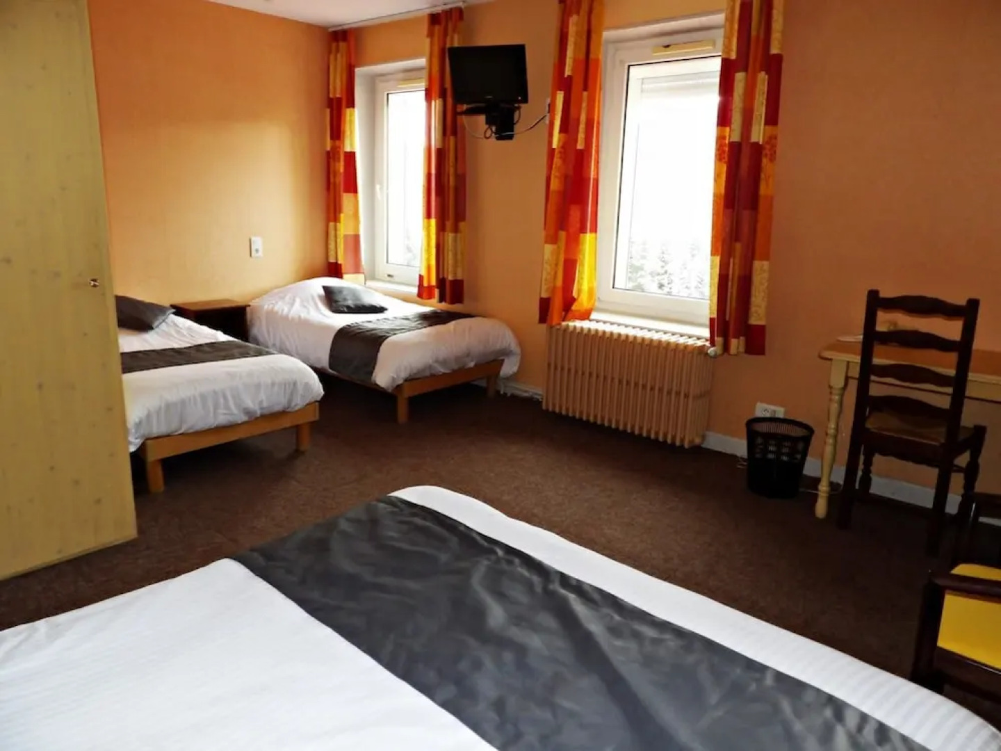 De la Grande Cascade