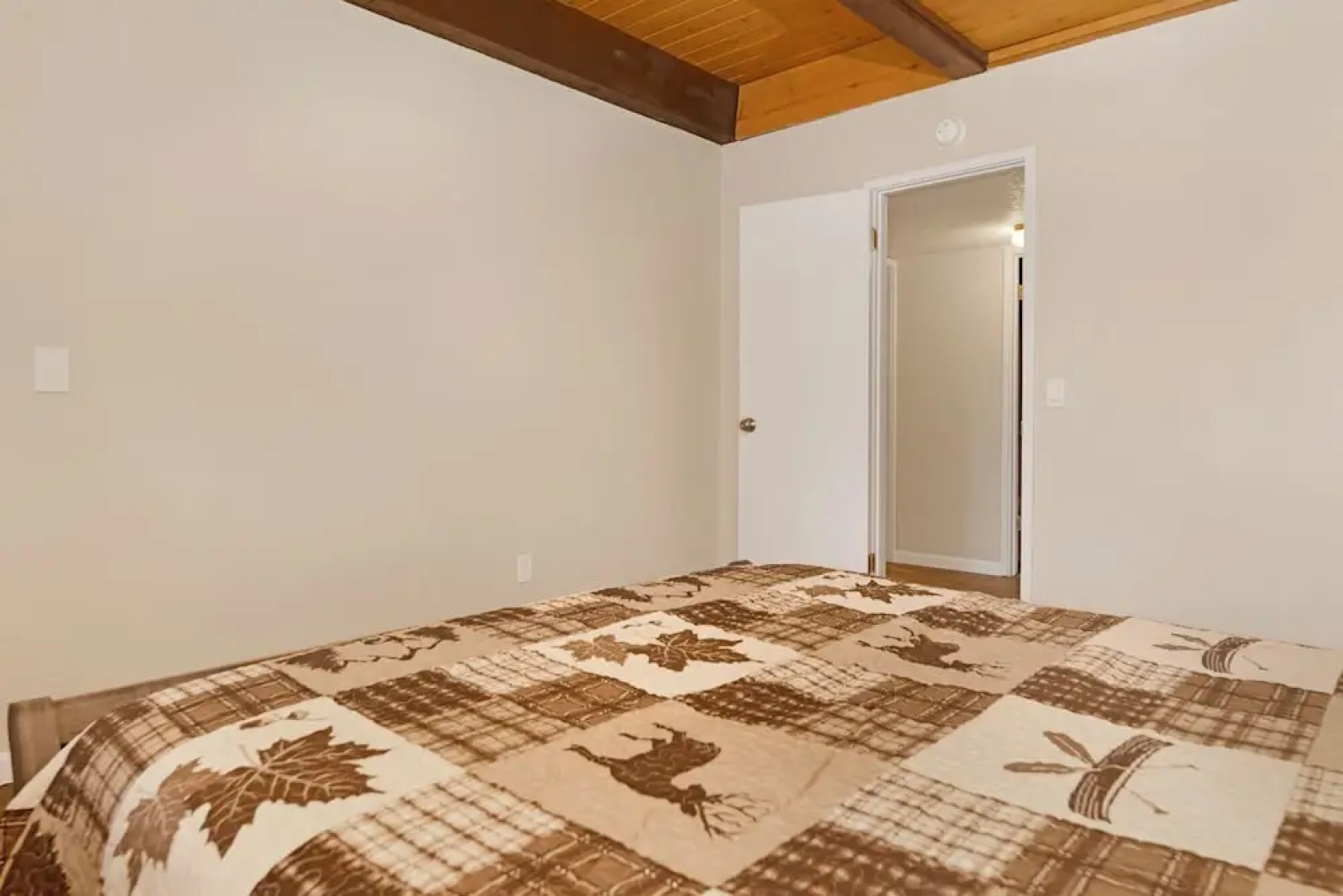 Whispering Forest Chalet #2169