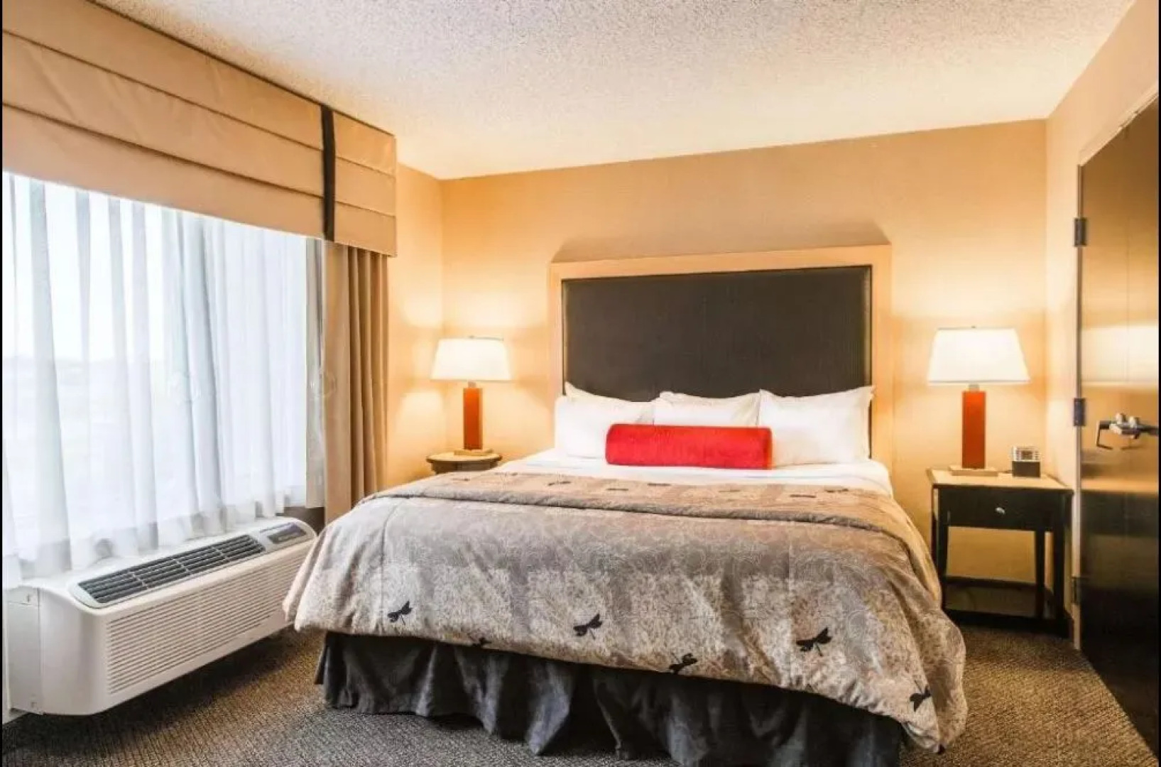 Cambria Hotel Minneapolis Maple Grove