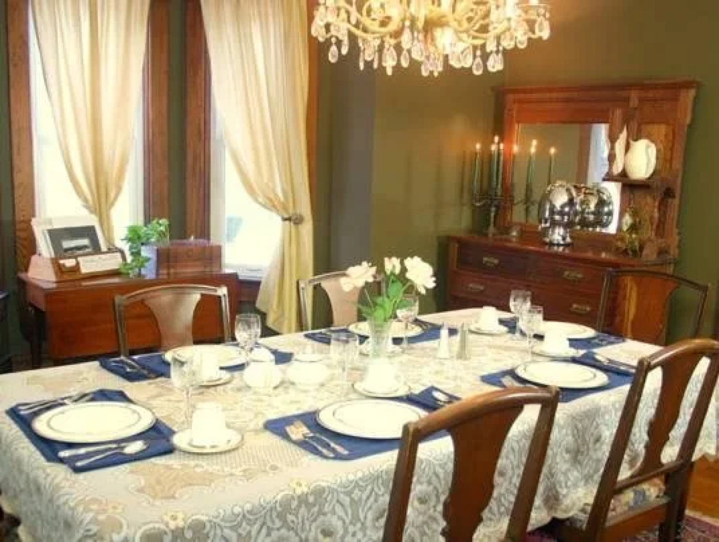 The Red Coat Bed & Breakfast