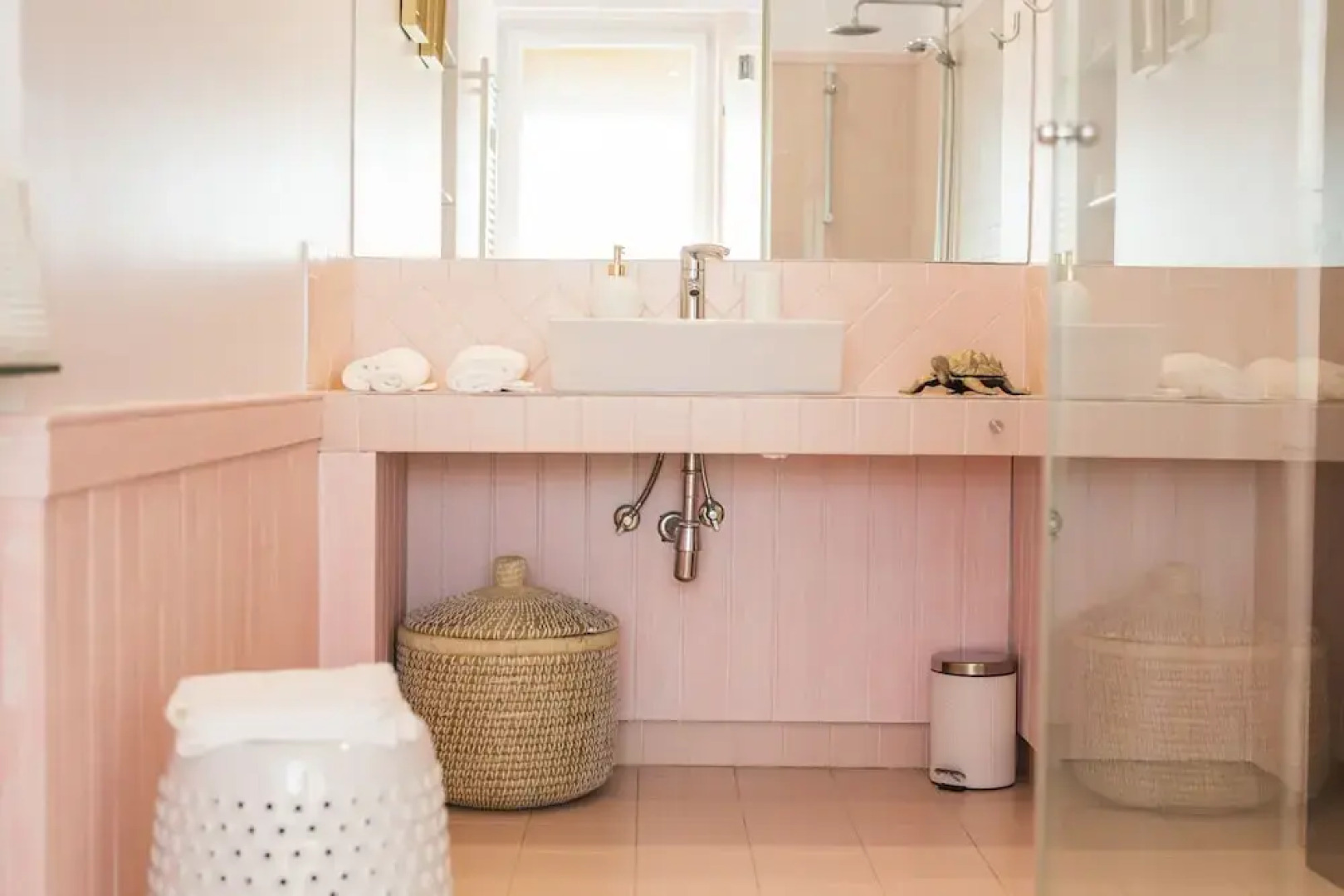 Seafront Manor by Cadenzalux