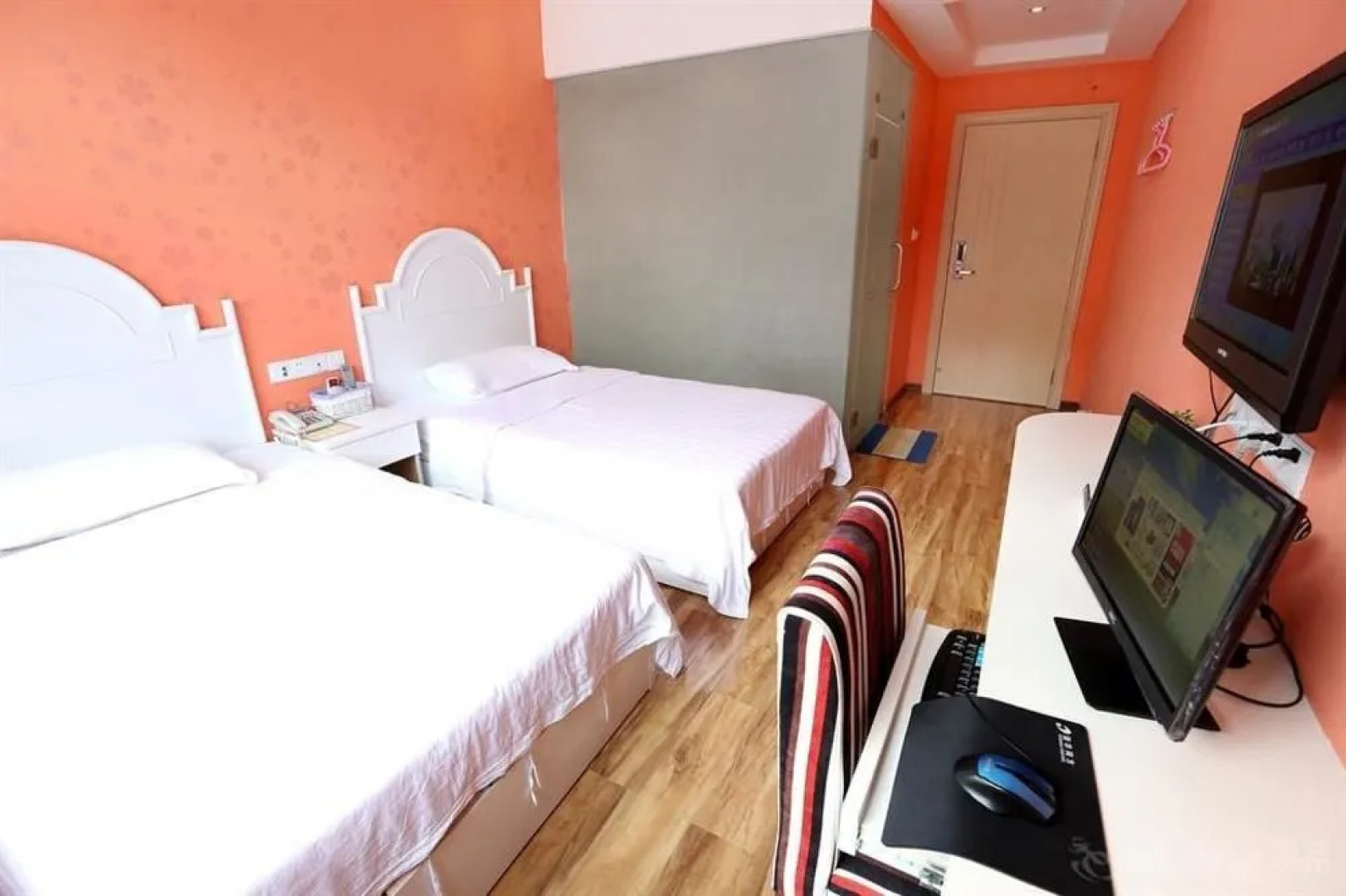 Zhangjiajie Yanran Inn