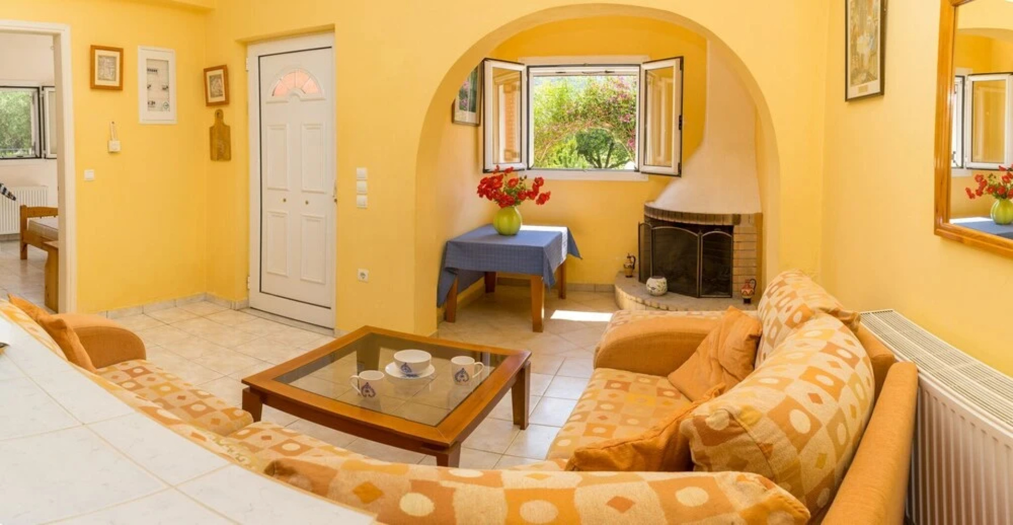 2-bed House in Alykes With Mountain Views