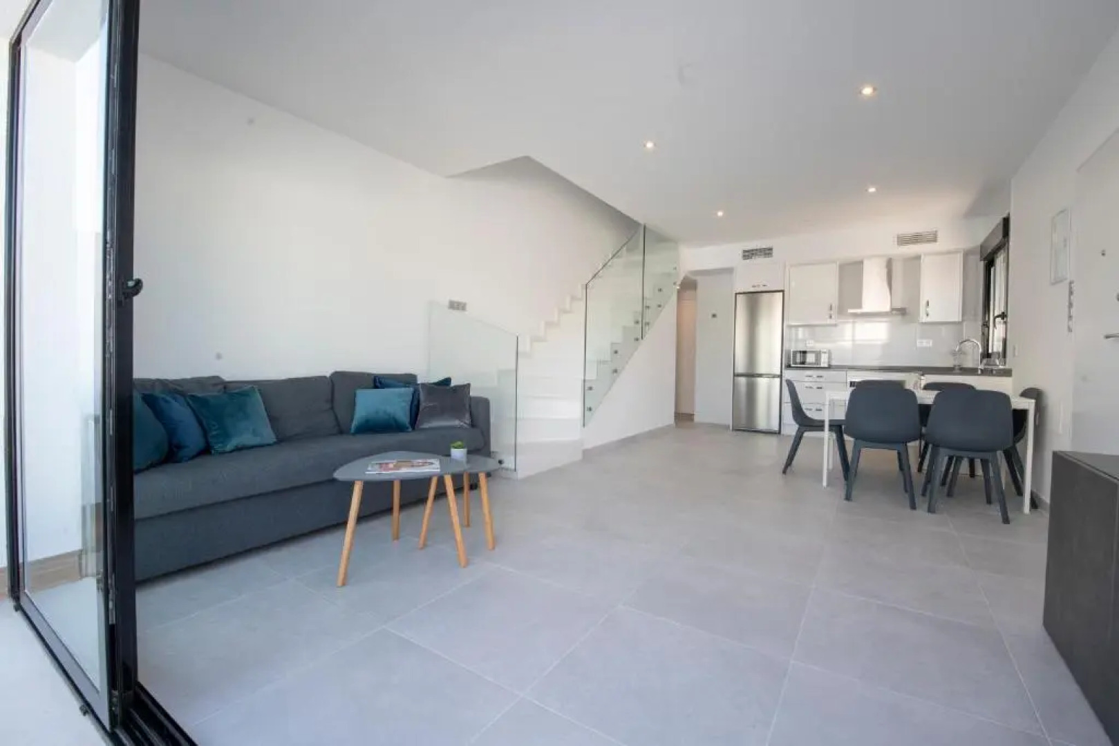 Luksusvilla med privat basseng - plass til 2 familier