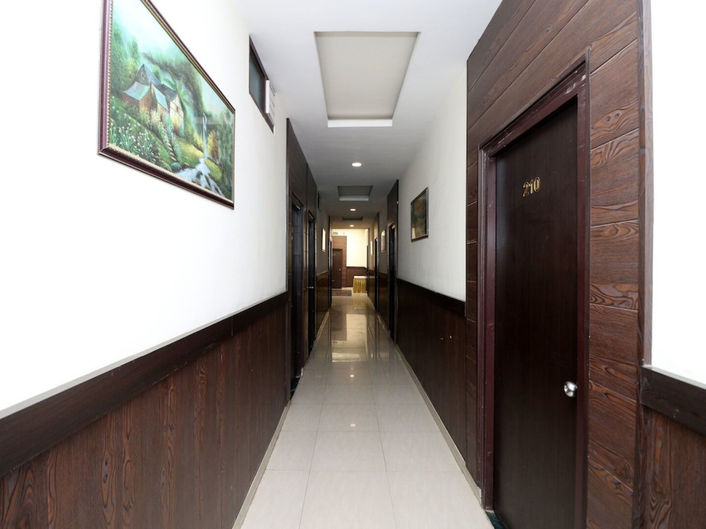 OYO 8620 Sparsh Hotels and Resorts