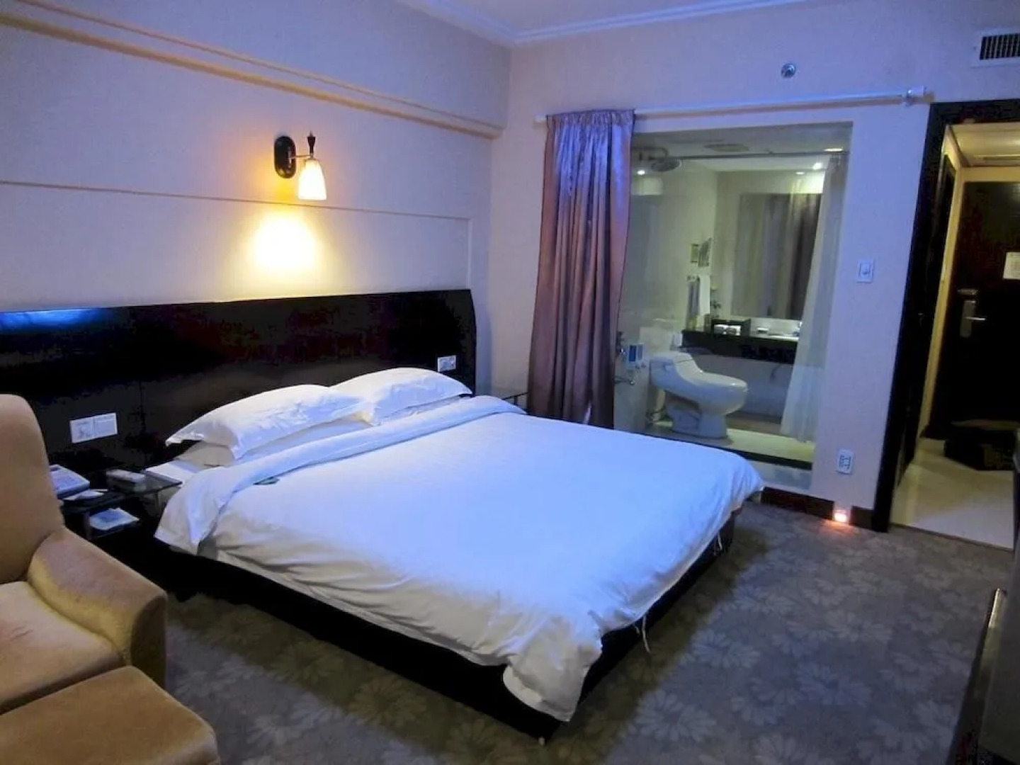 Jiujiang Jinyu International Hotel