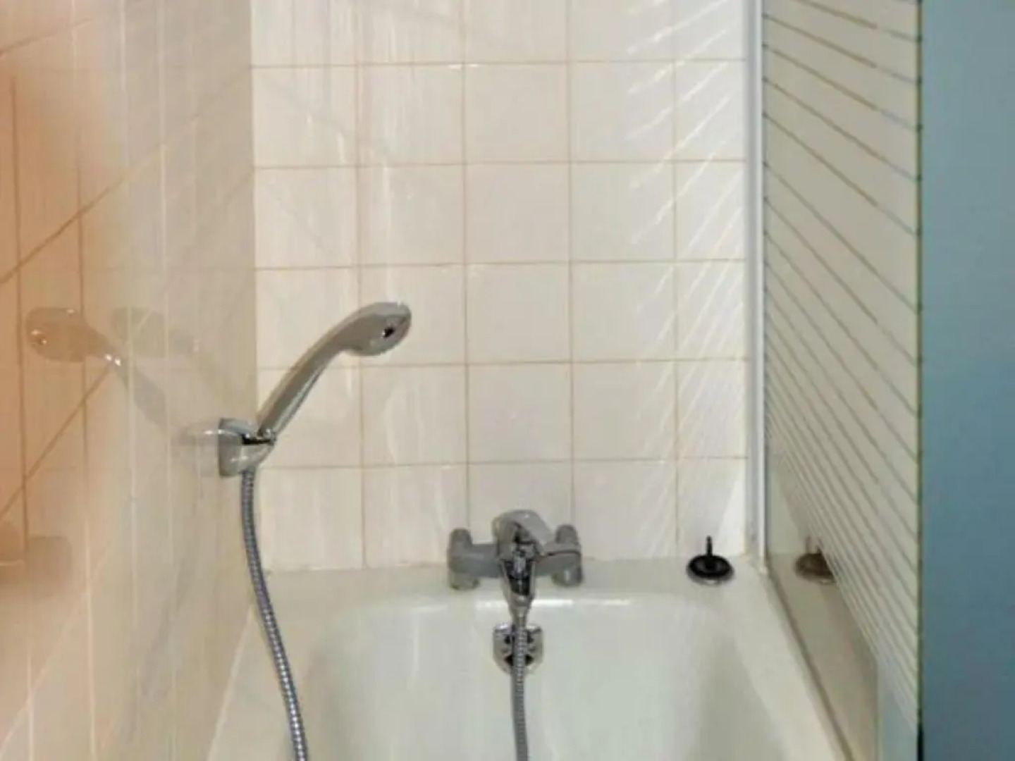 Gîte Chaveignes, 4 pièces, 6 personnes - FR-1-381-288