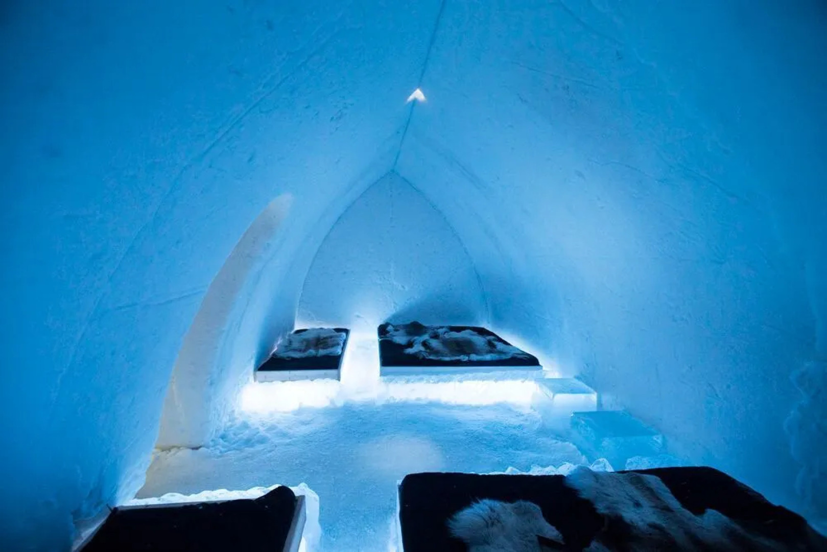 Arctic SnowHotel & Glass Igloos
