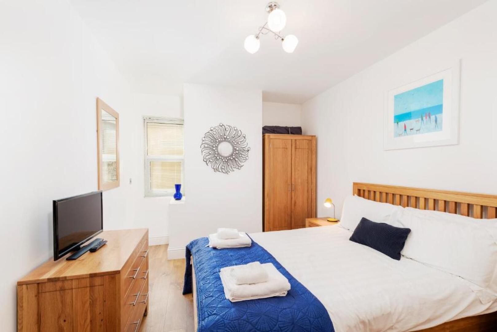 4 At The Beach, Torcross