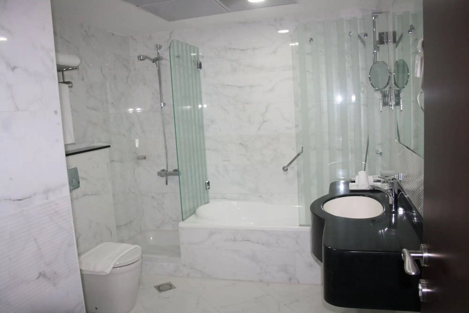 Al Salam Grand Hotel-Sharjah