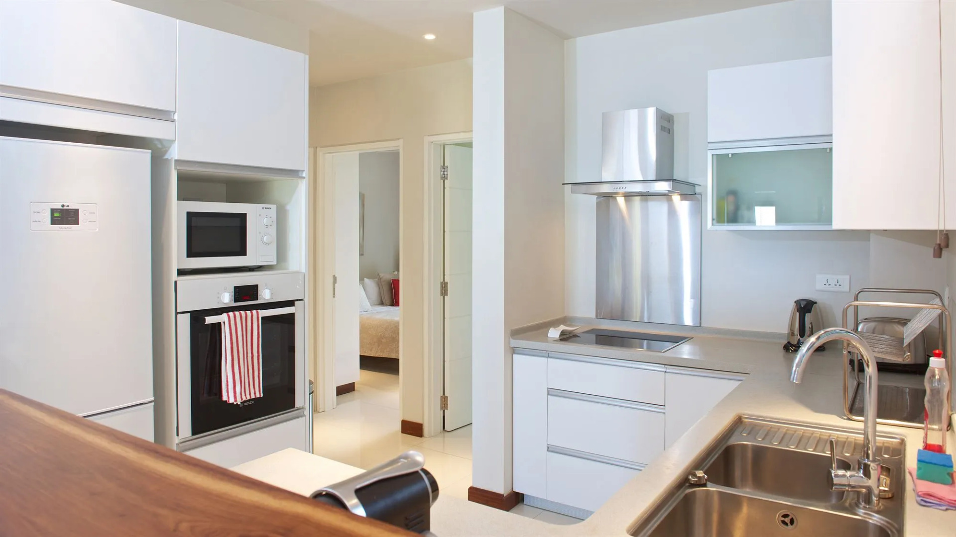 Leora Beach by Horizon Holidays