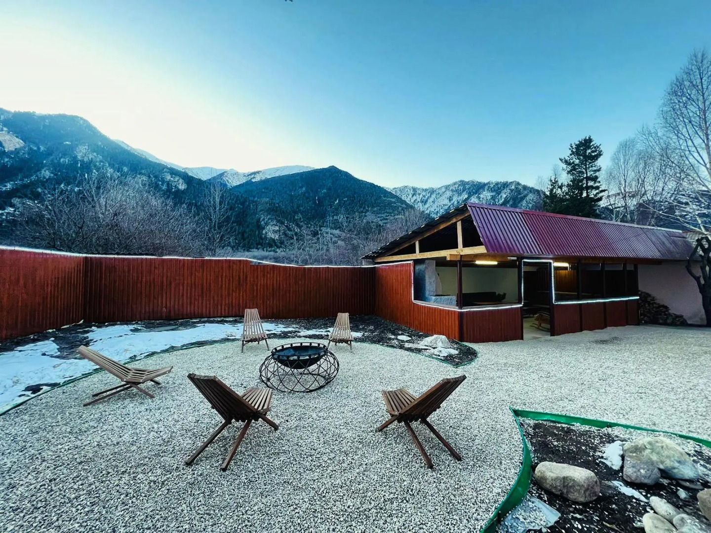 Big house (Биг Хаус)