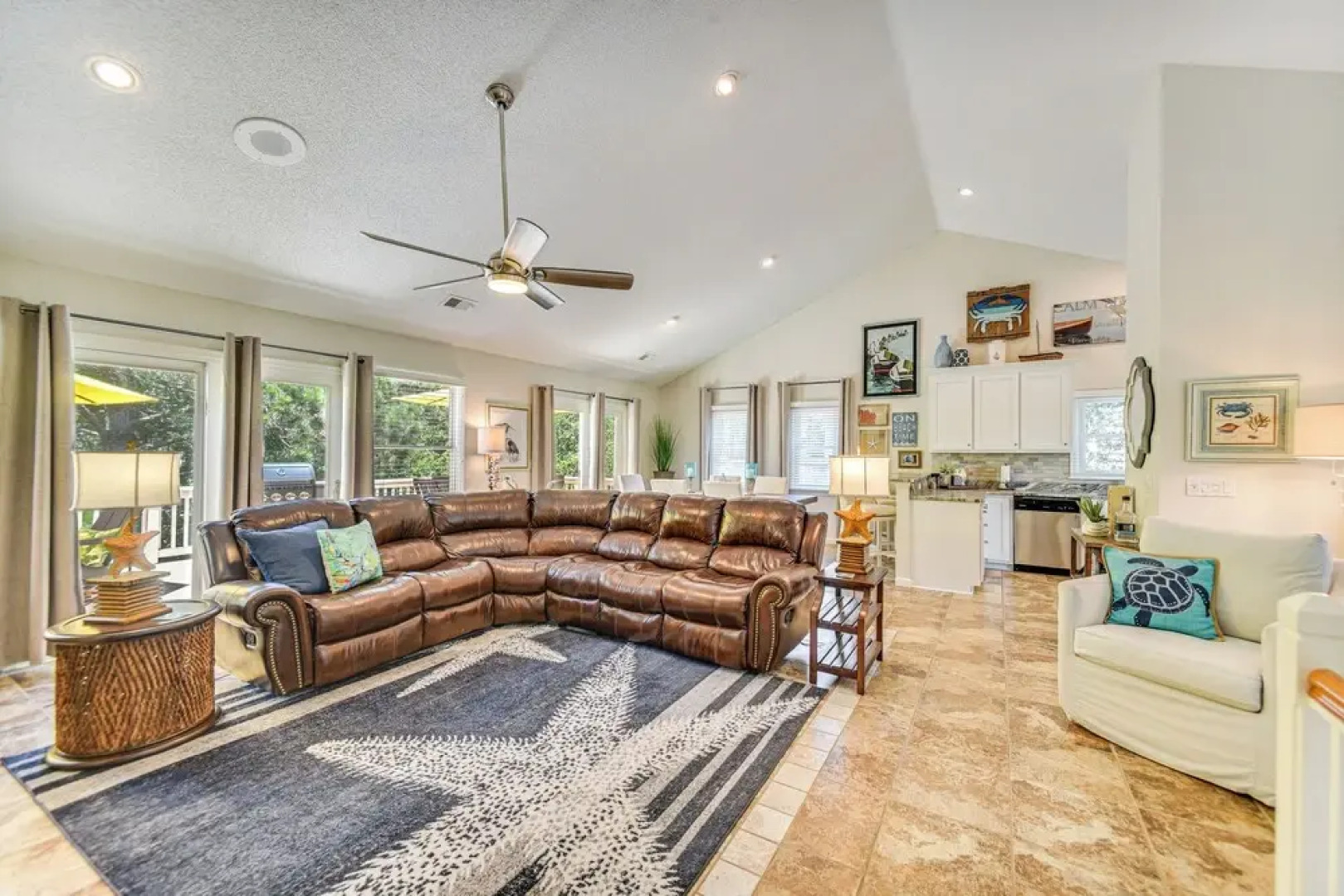 Spacious Outer Banks Home - Golf & Beach Access!