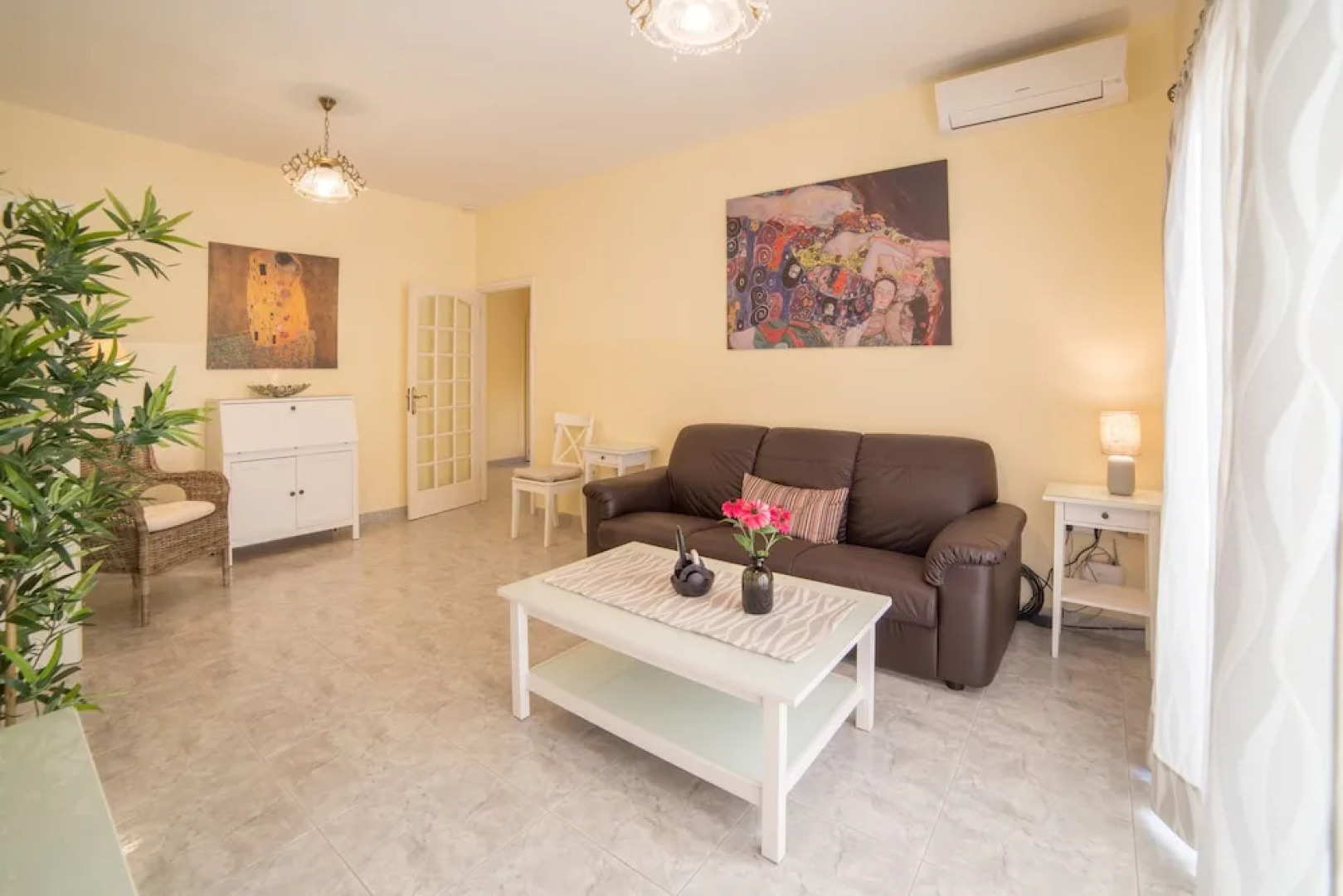 Los Reyes Vive la Vida