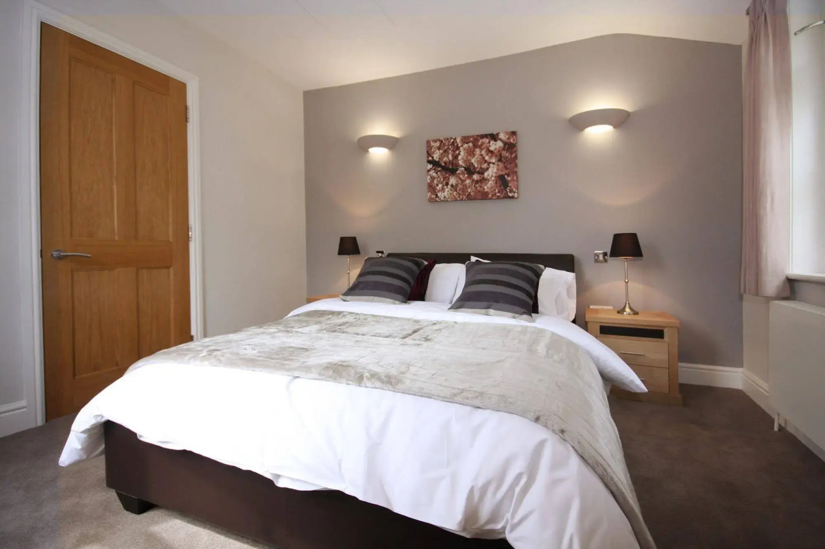 Berkshire Rooms - Wokingham