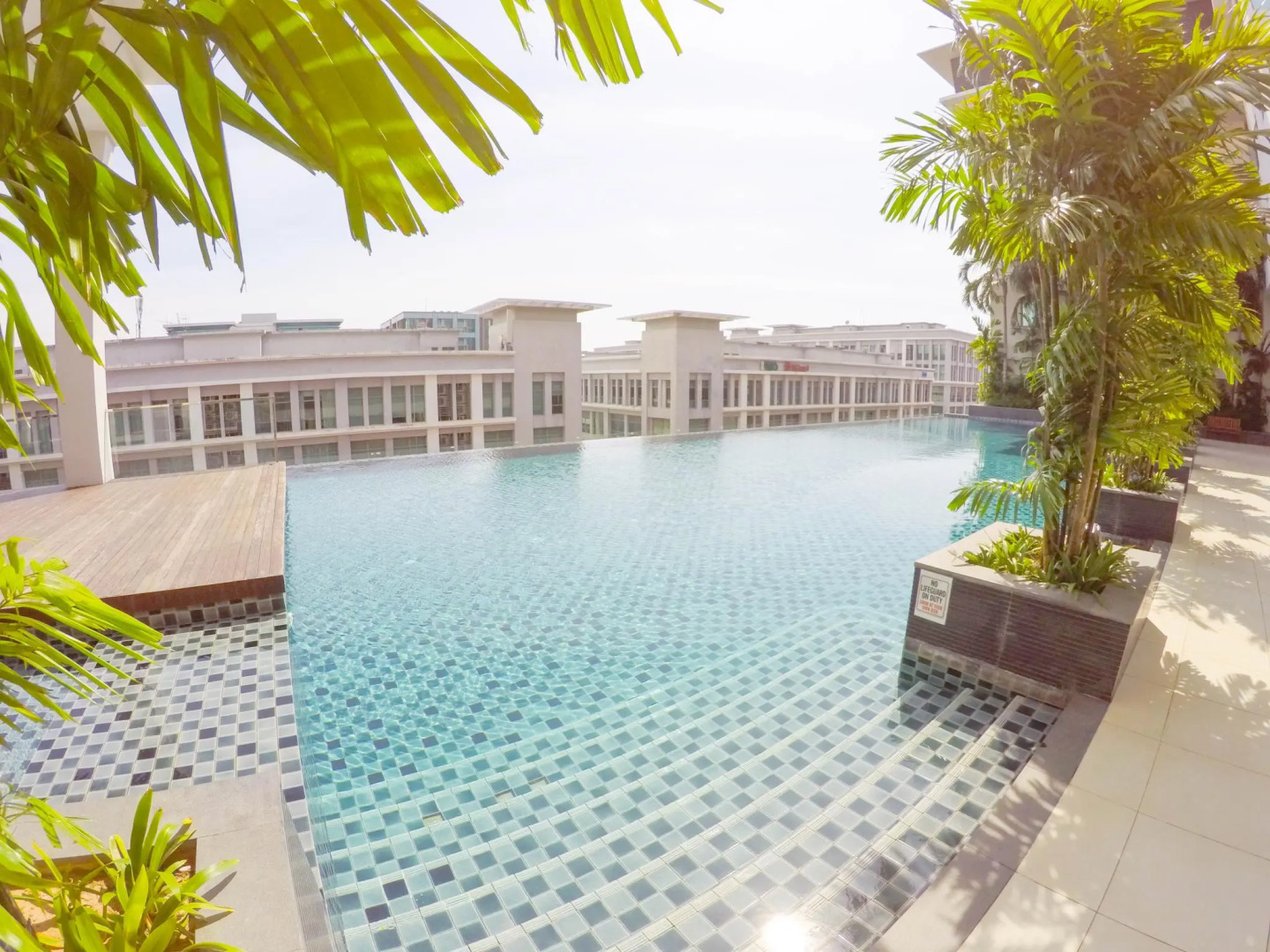 Luxury Condominium @ Loft