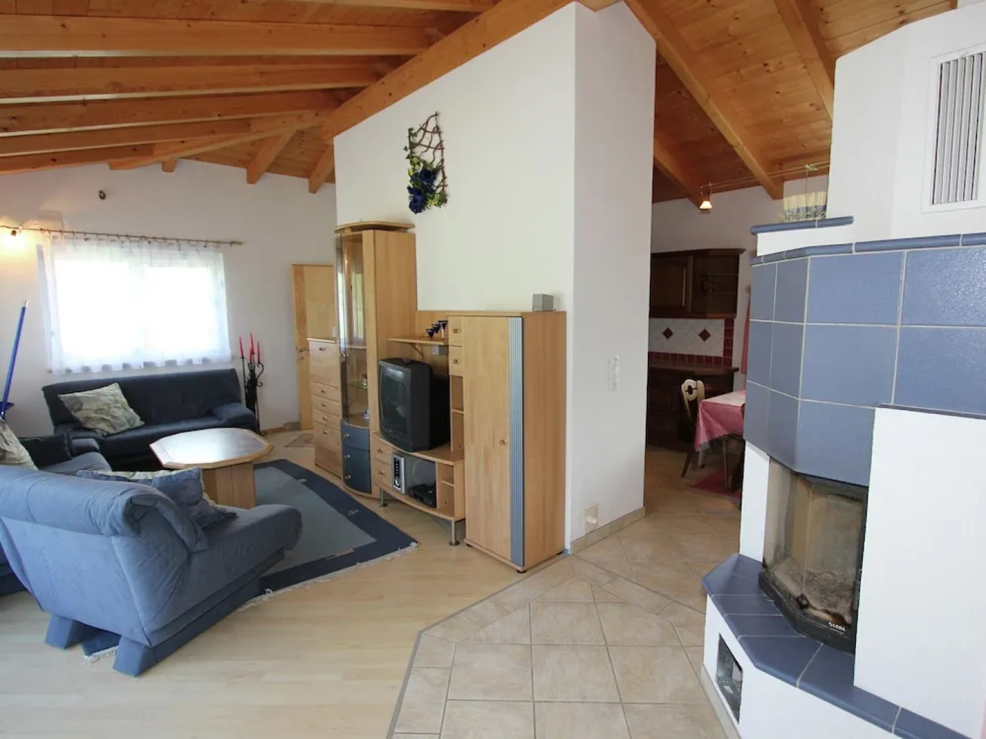 Cozy Chalet With Balcony in Imst