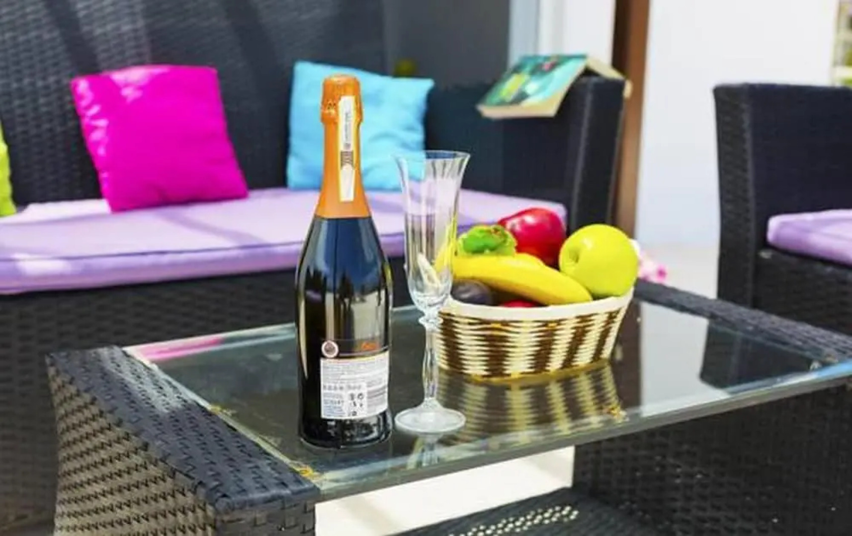 Salonikiou Beach Deluxe Apartments