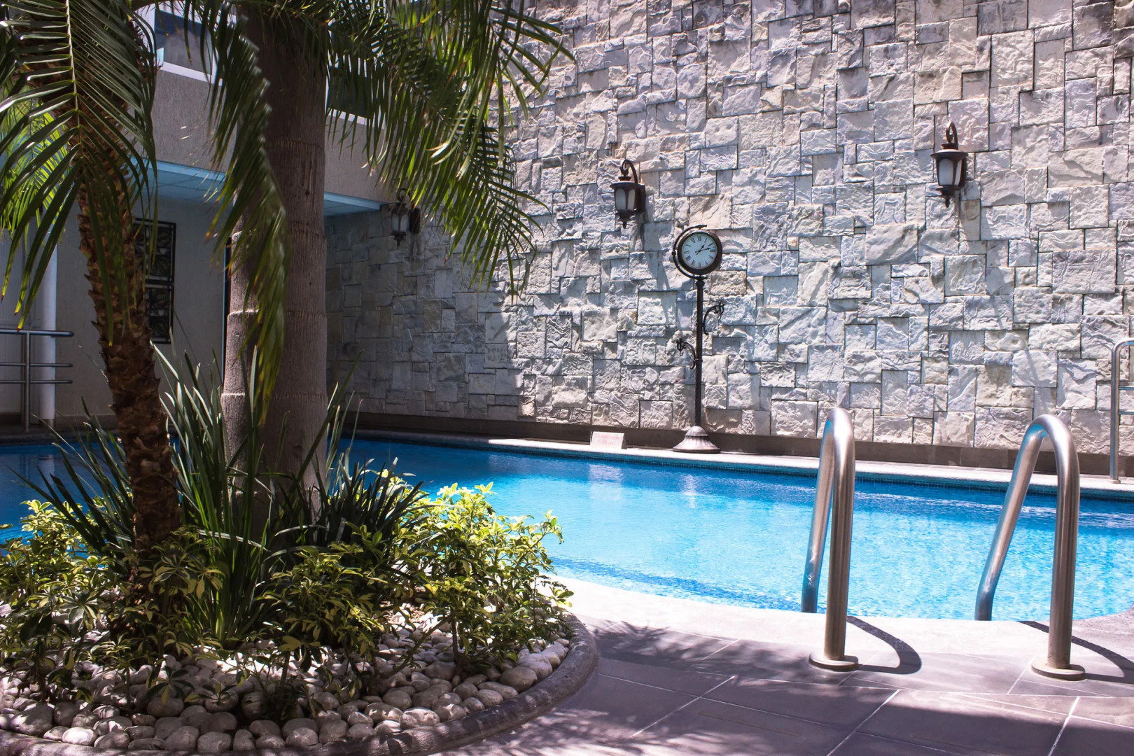 Hotel & Suites Aliana