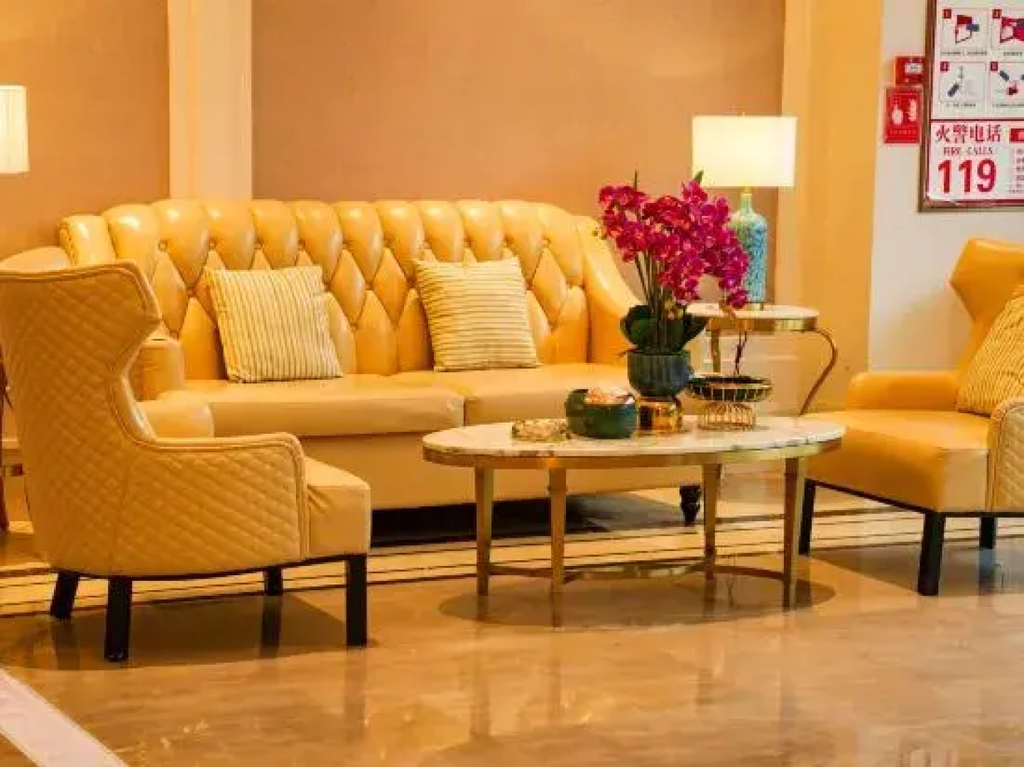 Vienna Hotel (Yanshan Qidu International Store)