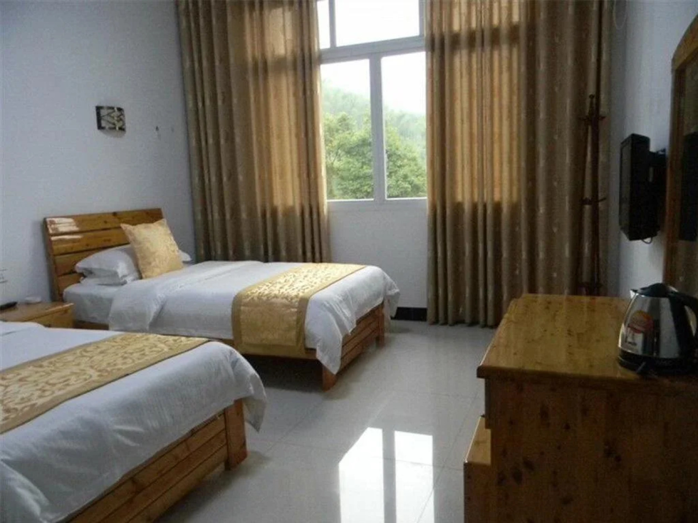 Nanjing Tulou Wanshun Inn