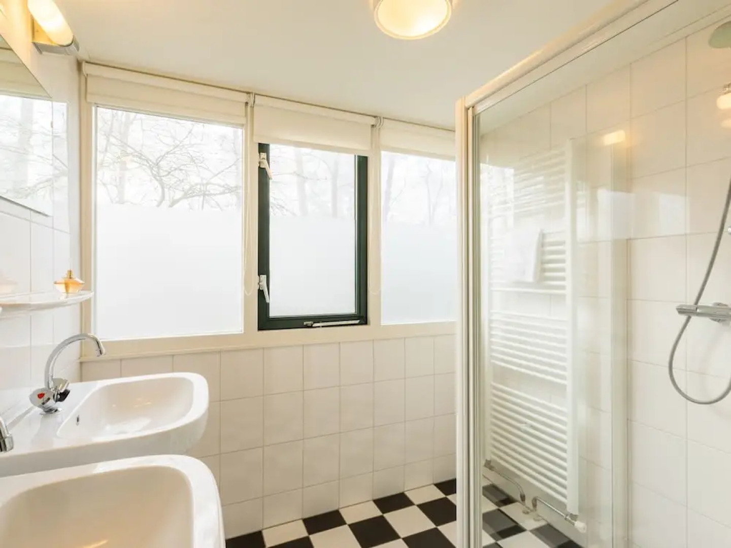 Forest Stay With Shared Pool