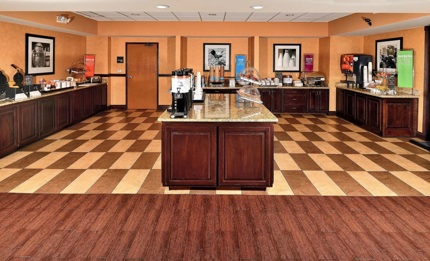 Hampton Inn & Suites Fredericksburg