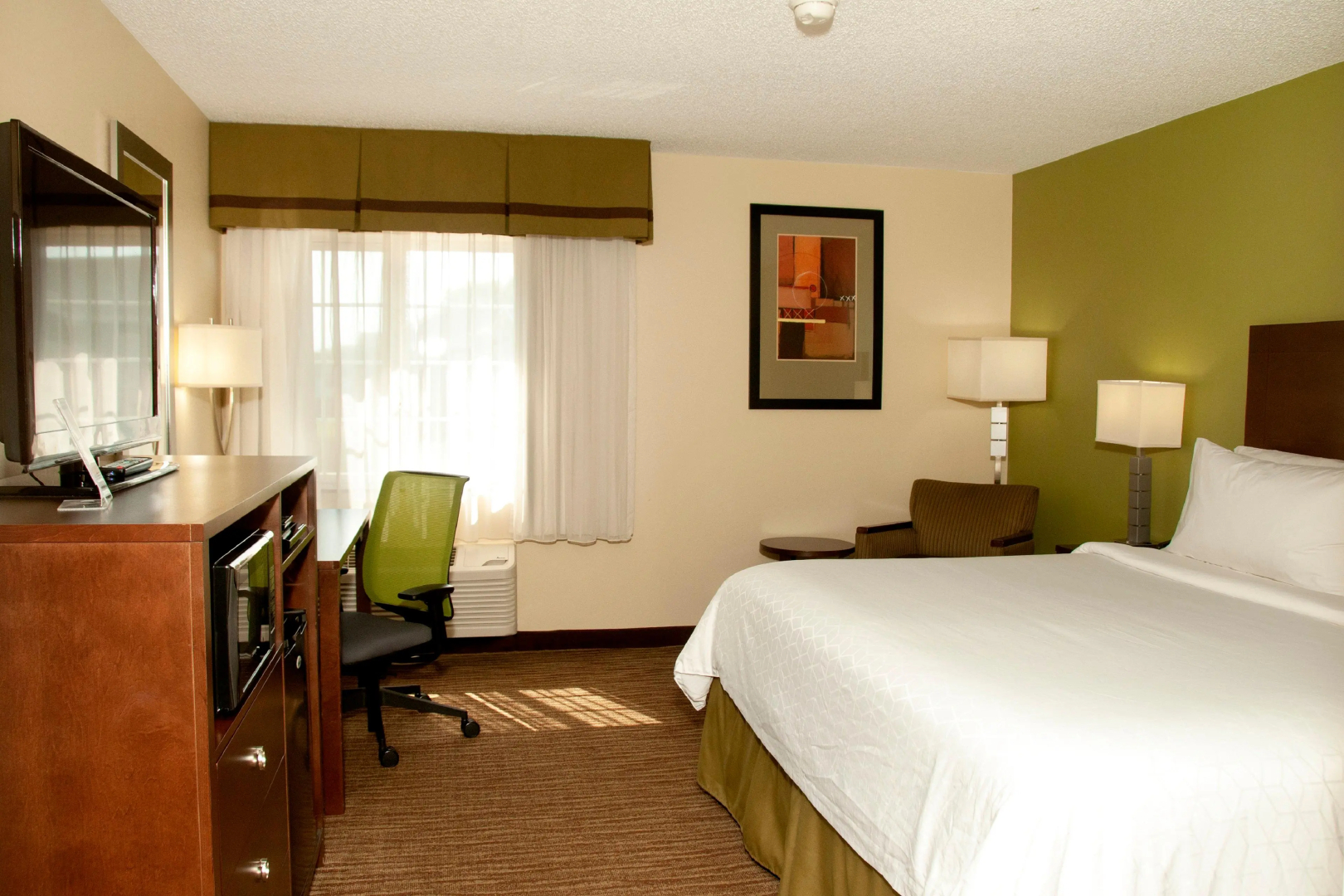 Holiday Inn Express Bowling Green by IHG