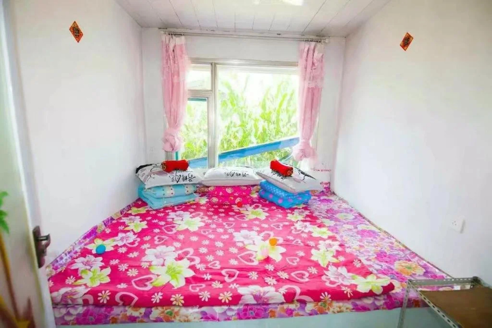 Happy Folk Wusong Inn