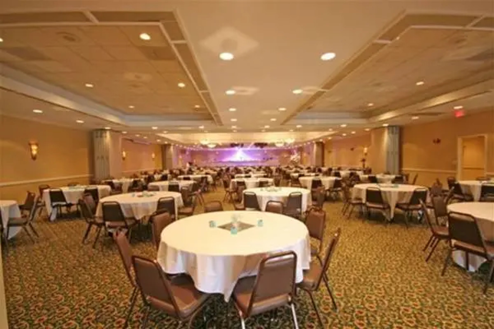 Ramada Burlington Hotel and Conference Center