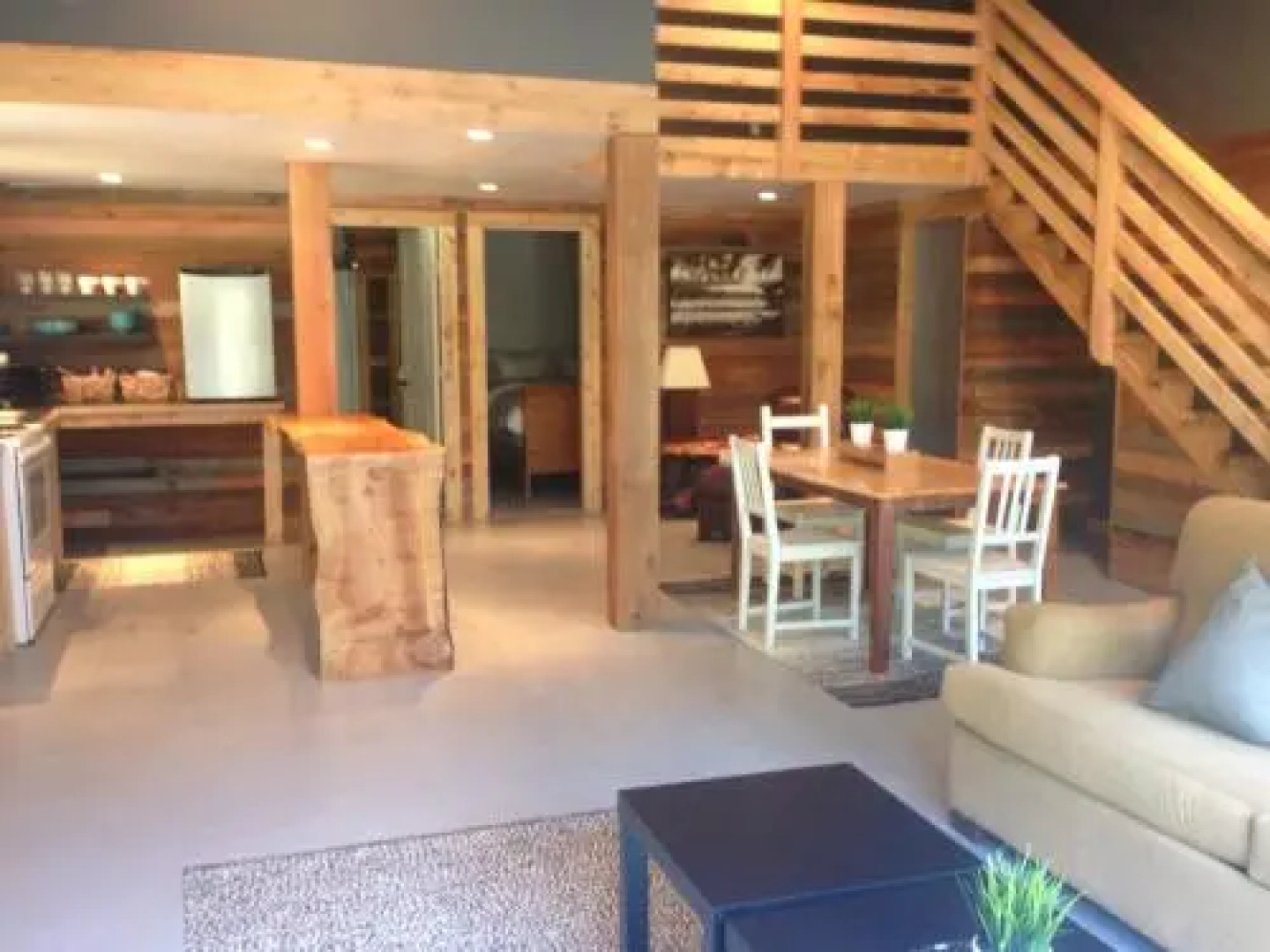 Outside Inn Cabins & Lofts