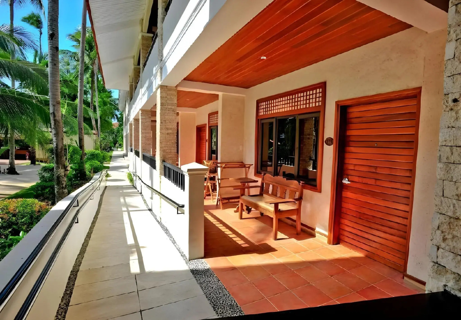 Costabella Tropical Beach Hotel