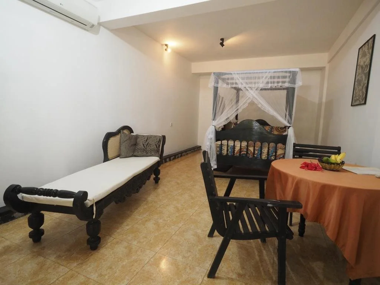 IBIS Guesthouse