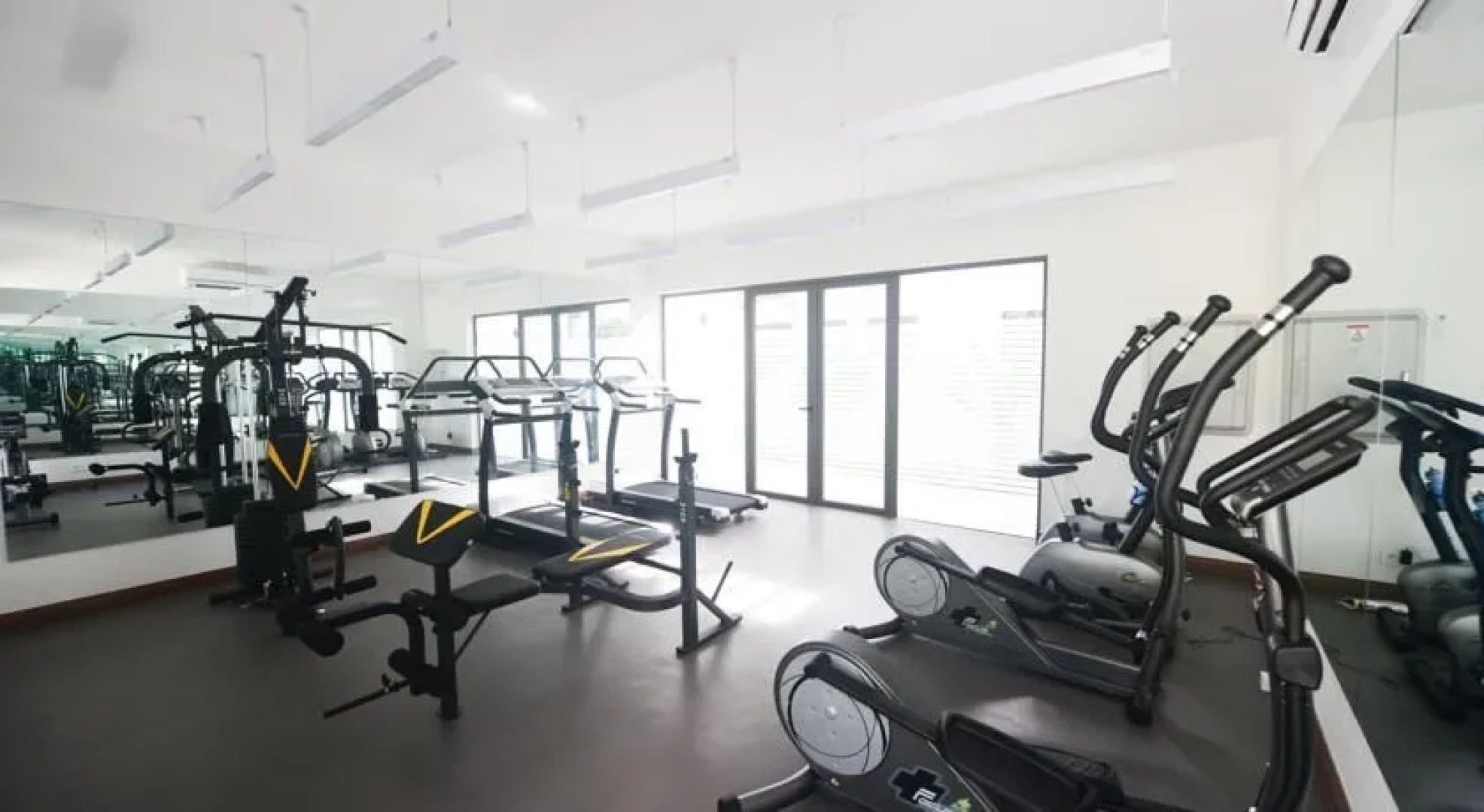 AO Luxury Residence by BARNES