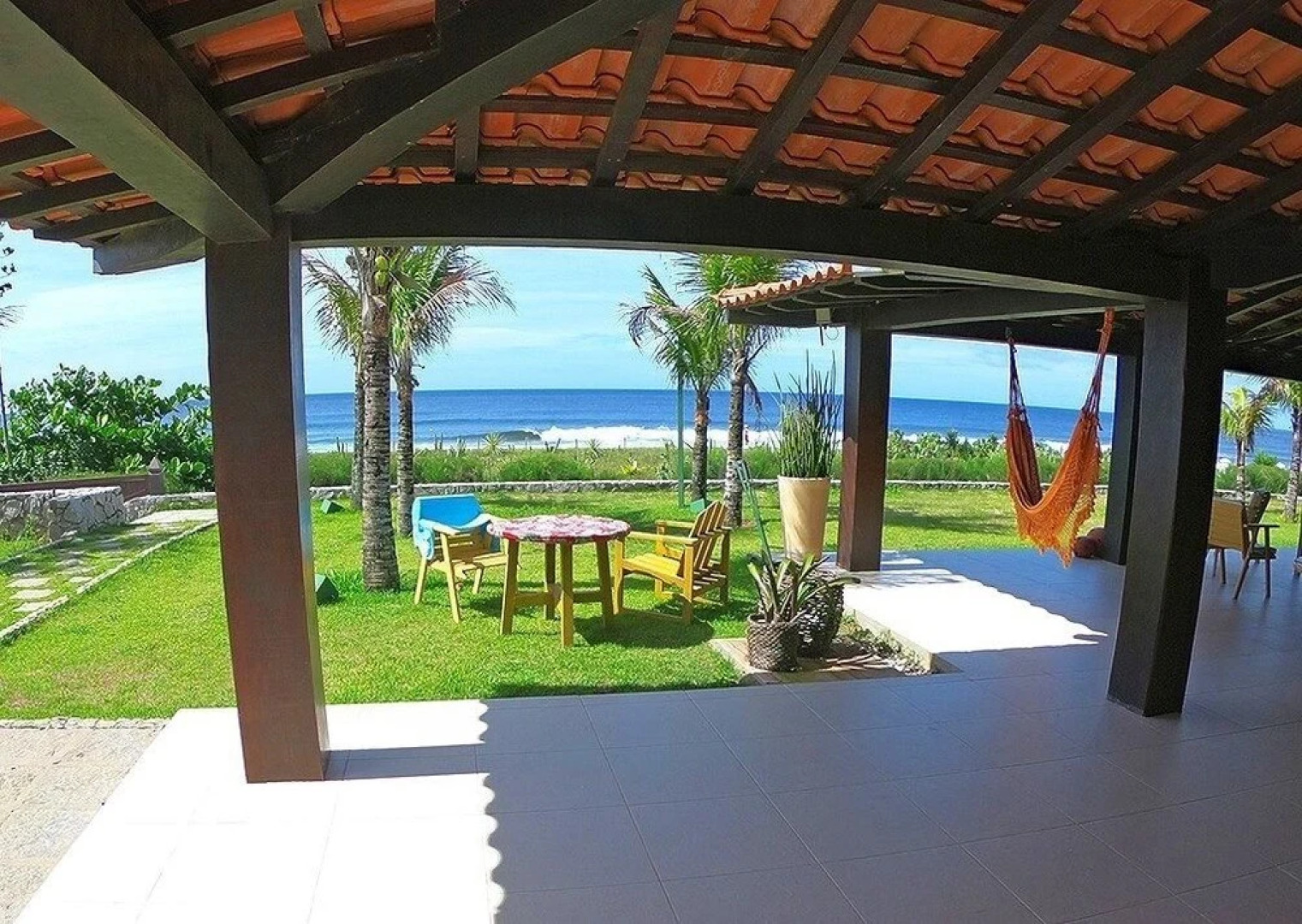 Oceanica 1000 Beachfront Pousada