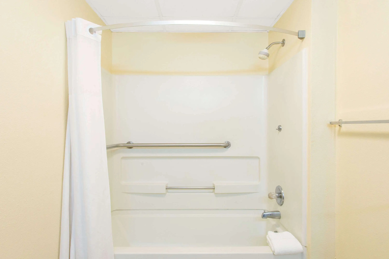 Days Inn by Wyndham Florence/I-95 North