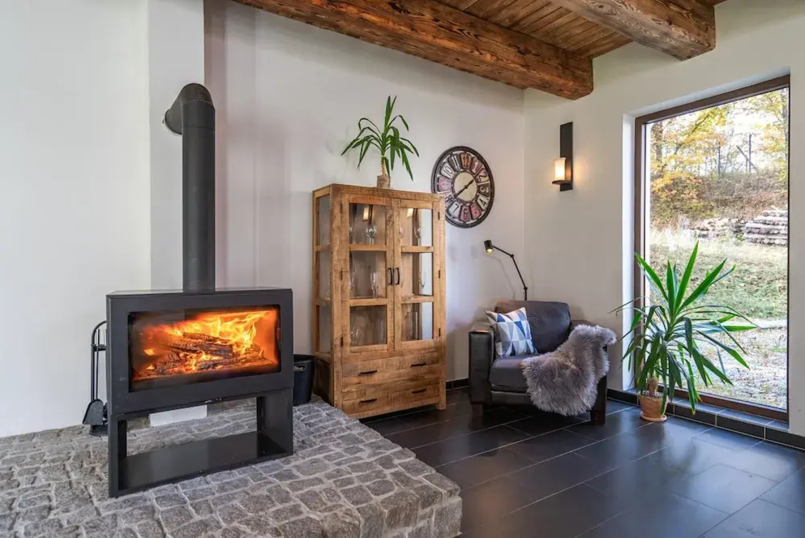 Villa in Lesany With Sauna and Jacuzzi