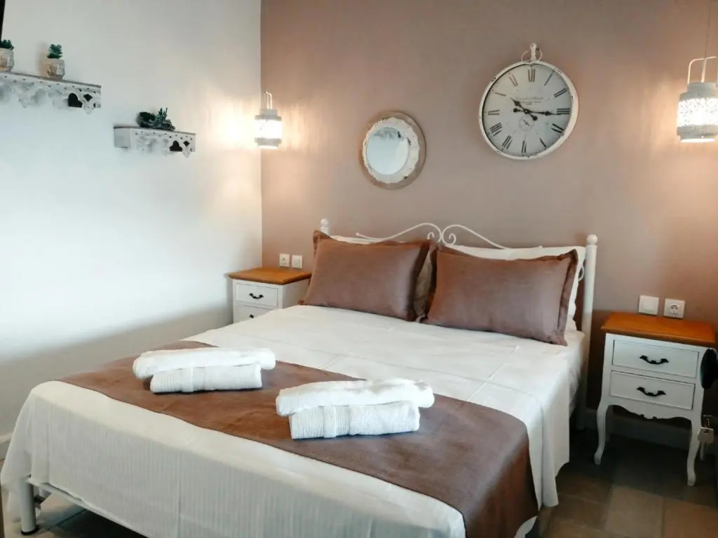 IRENE traditional apartments