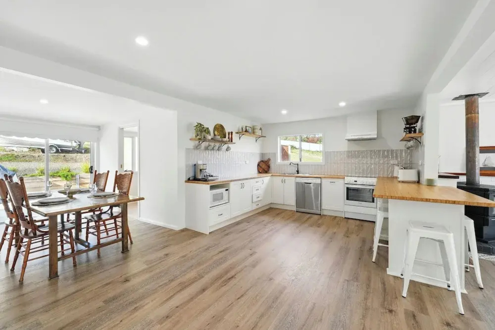 Little Darlin' The Shack