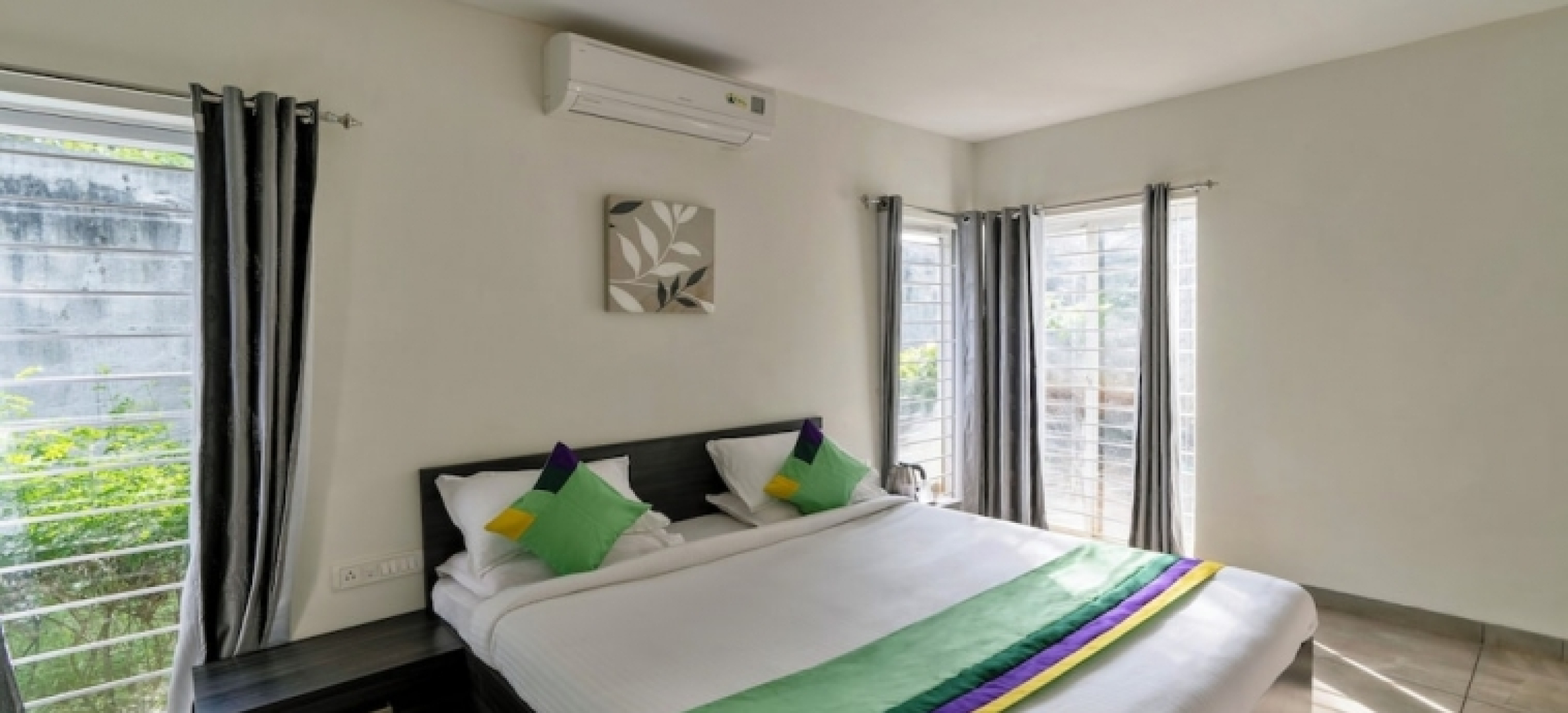 Treebo Midvalley Residence