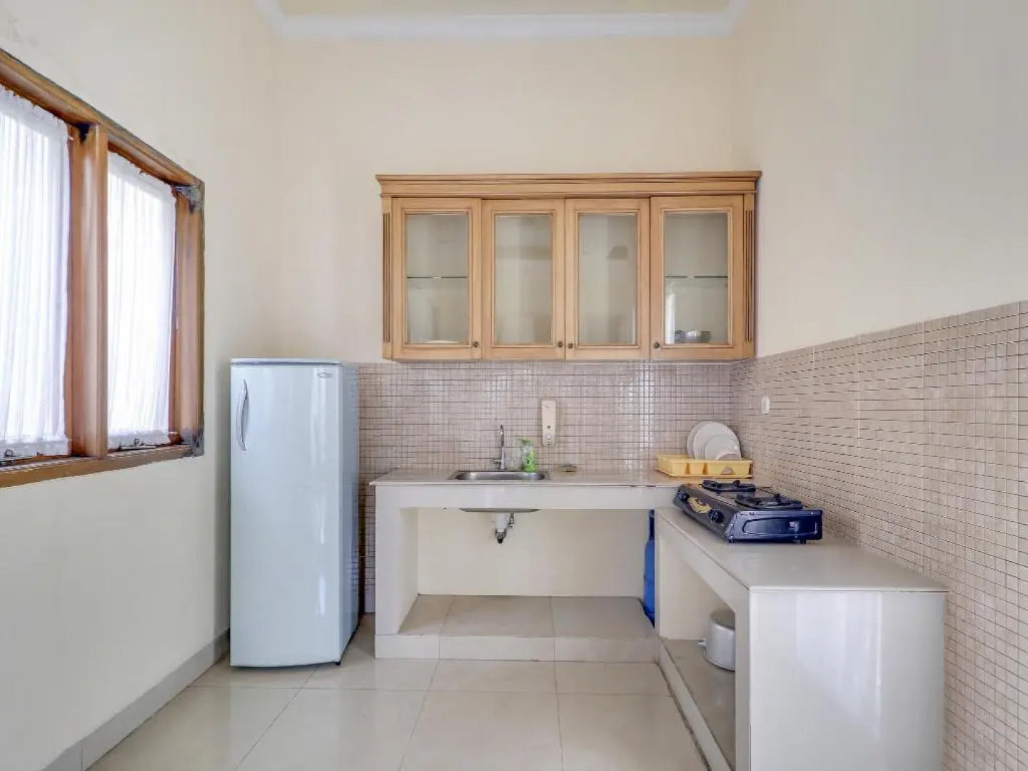 OYO 3925 Yasmin Rinai