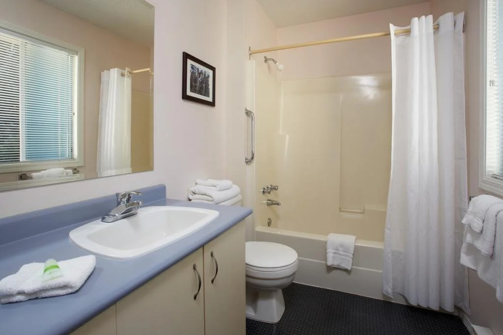 Madrona Beach Resort