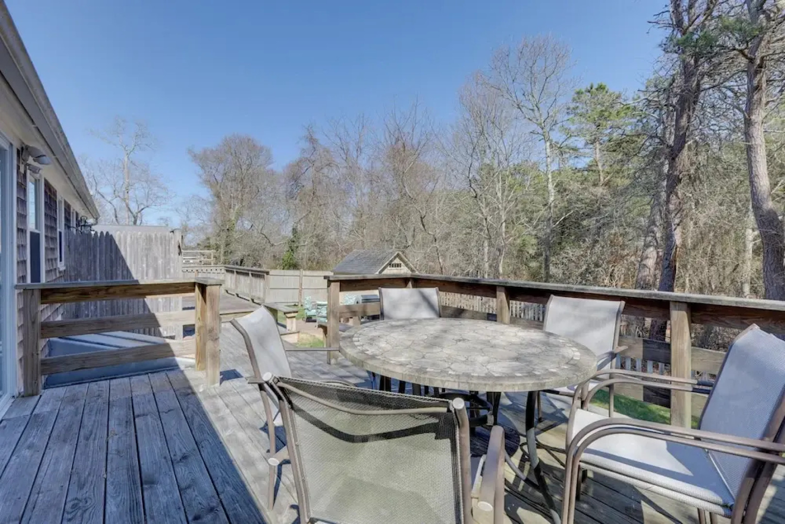 Swan River Views, BBQ Ready: West Dennis Home