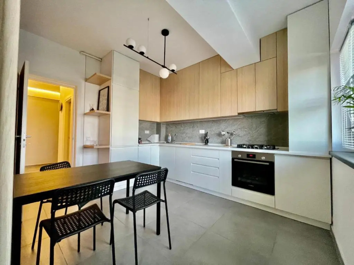 Luxury apartment, private parking,7